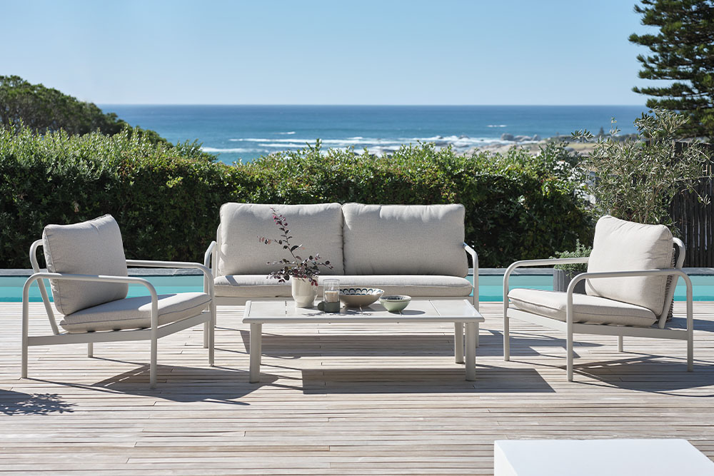 Kerti ülőgarnitúrák