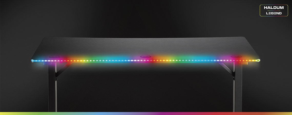 Fekete gamer asztal LED világítással különböző szinekben