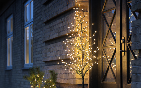 Teljes körű útmutató beltéri és kültéri karácsonyi fényekhez