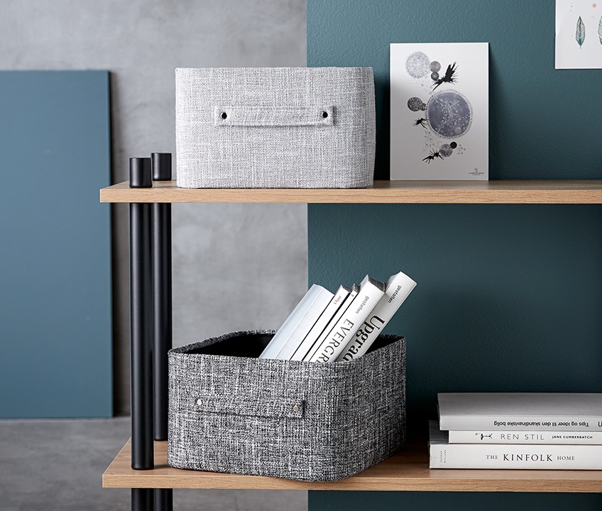 TEGLUM Bookcase with MALTE baskets and books Bookcase with baskets and books